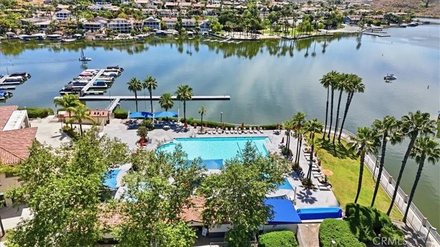 22346 Canyon Club, Canyon Lake, CA 92587