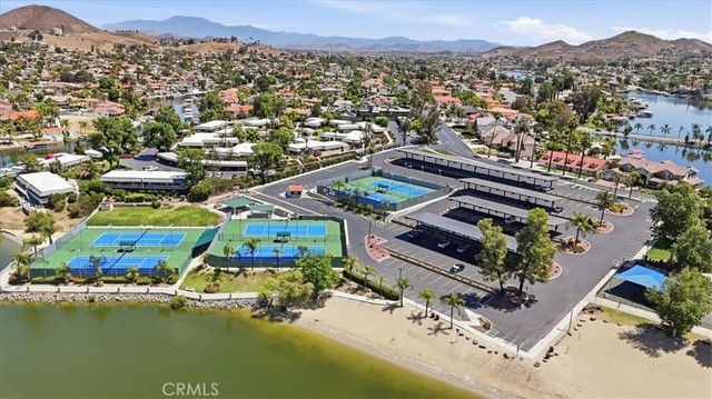 22346 Canyon Club, Canyon Lake, CA 92587
