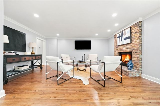 265 Carriage Station Circle, Roswell, GA 30075