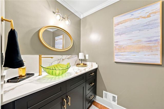 265 Carriage Station Circle, Roswell, GA 30075