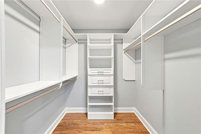 265 Carriage Station Circle, Roswell, GA 30075