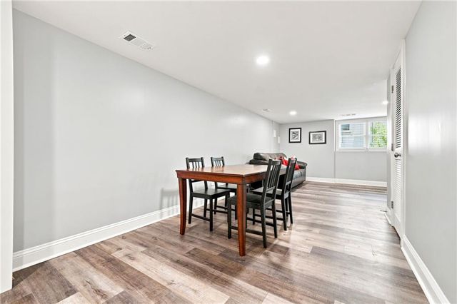 265 Carriage Station Circle, Roswell, GA 30075
