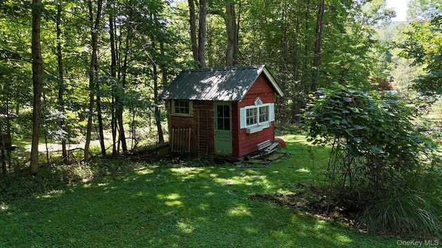 66 Raspberry Park Road, Long Eddy, NY 12760