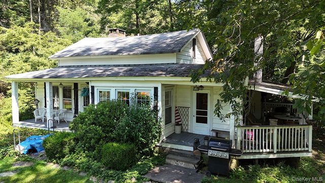 66 Raspberry Park Road, Long Eddy, NY 12760