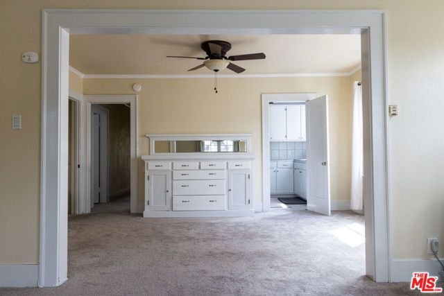 1206 3rd Avenue, Los Angeles, CA 90019