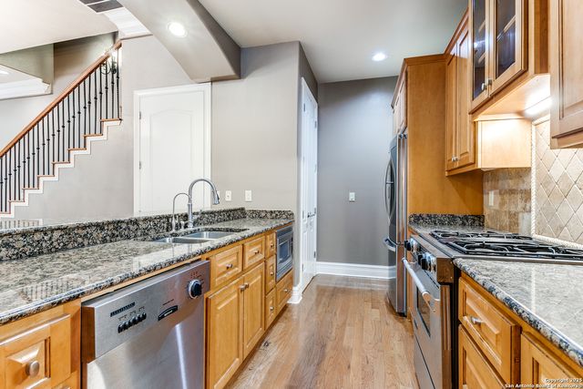 7897 Broadway, San Antonio, TX 78209