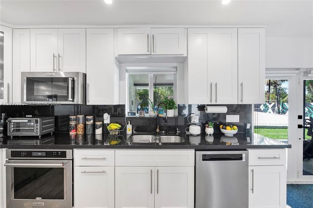 14830 N Spur Drive, Miami, FL 33161