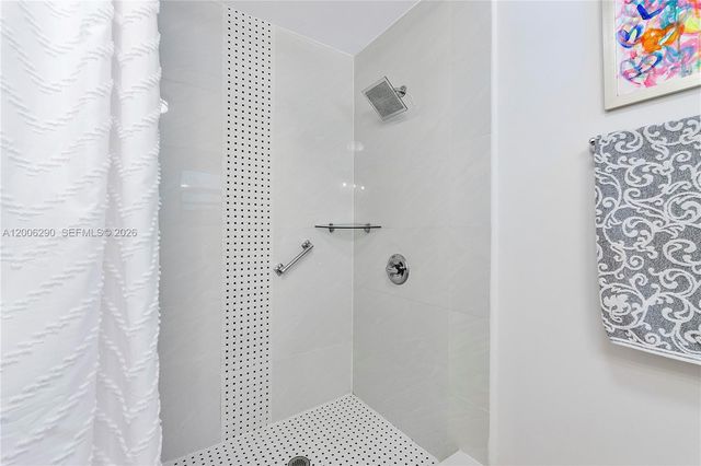 14830 N Spur Drive, Miami, FL 33161