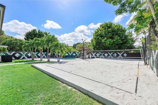 14830 N Spur Drive, Miami, FL 33161