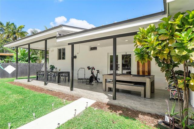 14830 N Spur Drive, Miami, FL 33161
