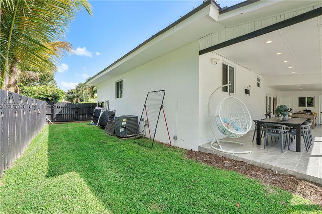 14830 N Spur Drive, Miami, FL 33161