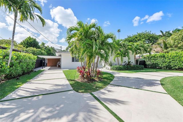 14830 N Spur Drive, Miami, FL 33161