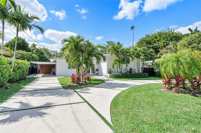 14830 N Spur Drive, Miami, FL 33161