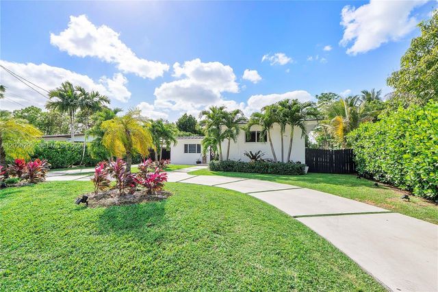 14830 N Spur Drive, Miami, FL 33161
