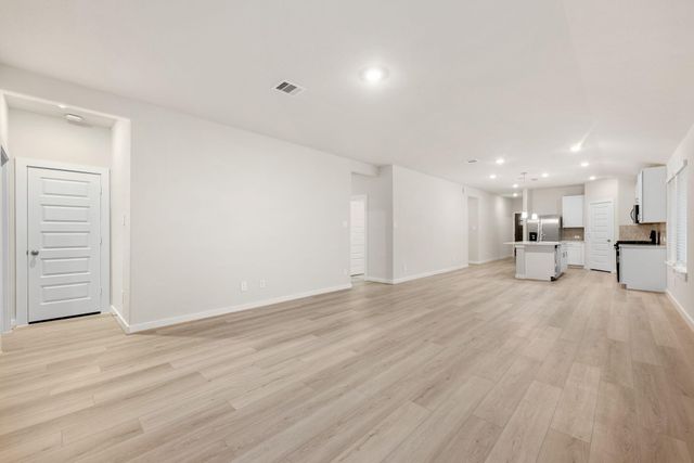 6611 Castella Drive, Rosharon, TX 77583