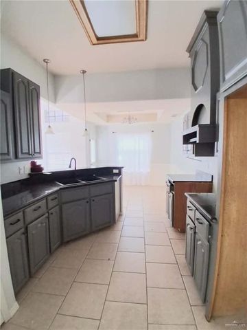 6320 N 42nd Street, Mcallen, TX 78504