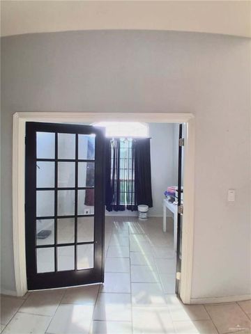 6320 N 42nd Street, Mcallen, TX 78504