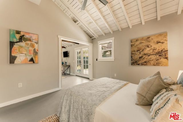 6607 De Longpre Avenue, Los Angeles, CA 90028