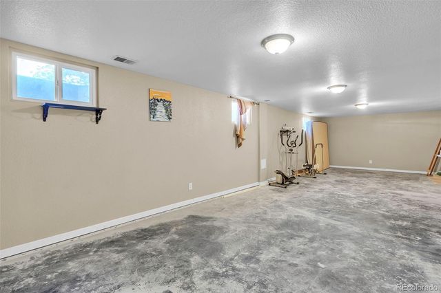 6514 Kline Street, Arvada, CO 80004