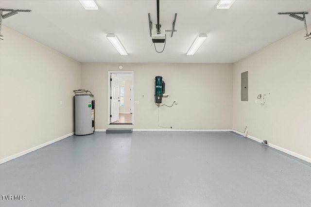 171 Flourville Road, Johnson City, TN 37615