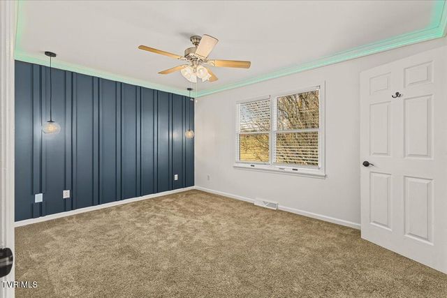 171 Flourville Road, Johnson City, TN 37615