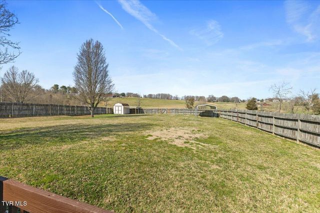 171 Flourville Road, Johnson City, TN 37615