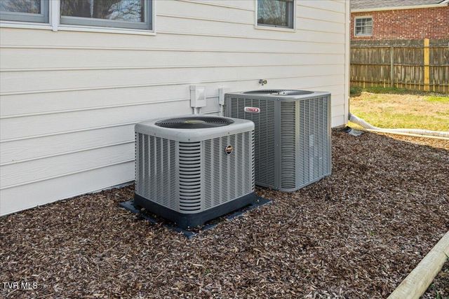 171 Flourville Road, Johnson City, TN 37615