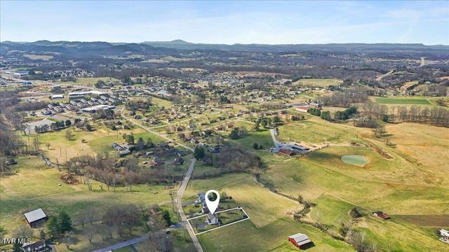 171 Flourville Road, Johnson City, TN 37615