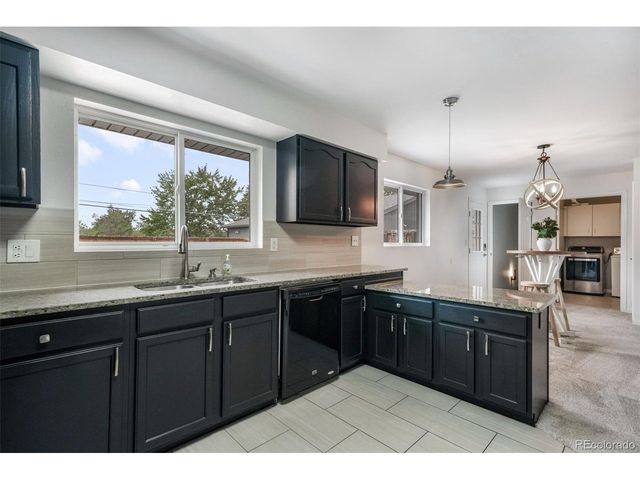 6655 Depew St, Arvada, CO 80003