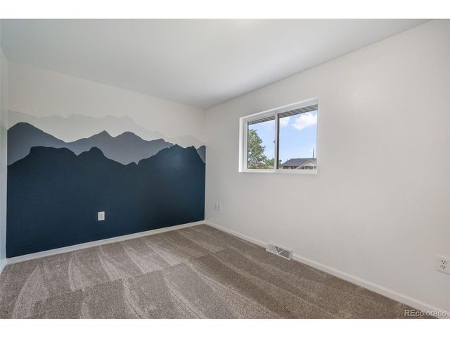 6655 Depew St, Arvada, CO 80003