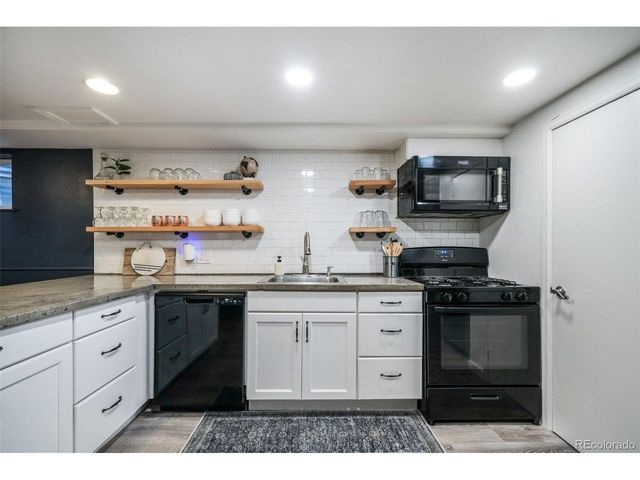 6655 Depew St, Arvada, CO 80003