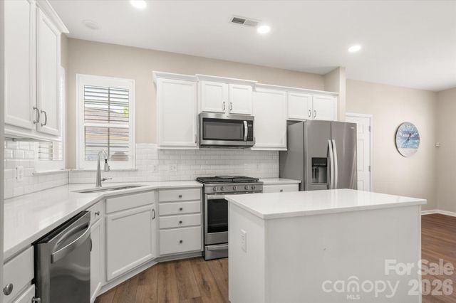 6056 Great Basin Lane, Fort Mill, SC 29707