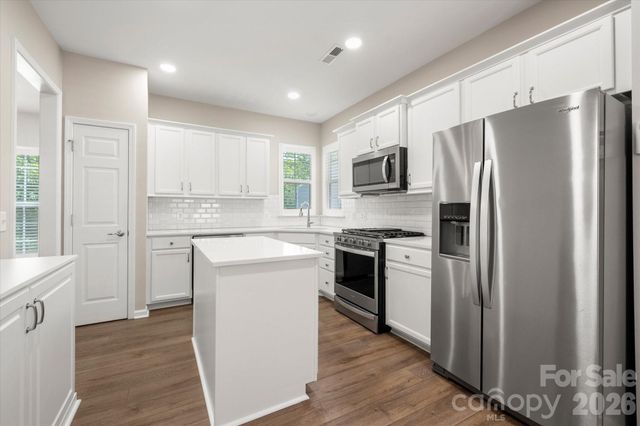 6056 Great Basin Lane, Fort Mill, SC 29707