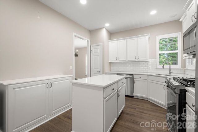 6056 Great Basin Lane, Fort Mill, SC 29707