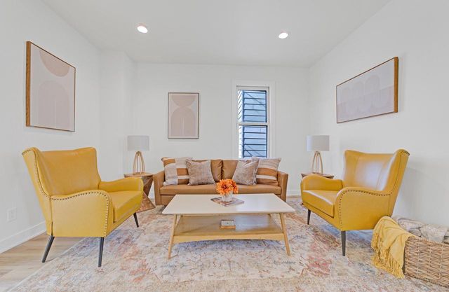 2664 S Clement AVENUE, Milwaukee, WI 53207