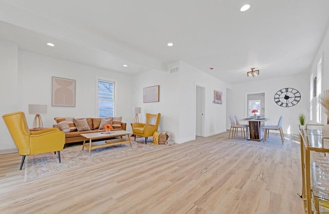 2664 S Clement AVENUE, Milwaukee, WI 53207