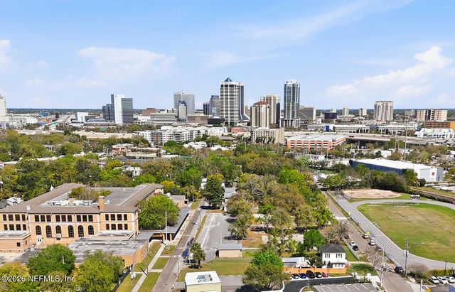 1625 BRIDGETON Drive, Jacksonville, FL 32207