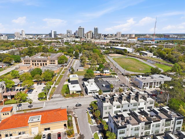 1625 BRIDGETON Drive, Jacksonville, FL 32207