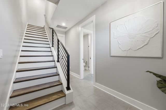 1625 BRIDGETON Drive, Jacksonville, FL 32207