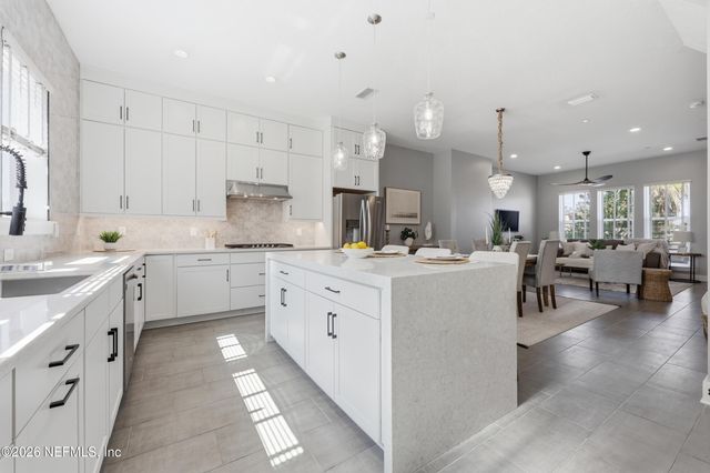 1625 BRIDGETON Drive, Jacksonville, FL 32207