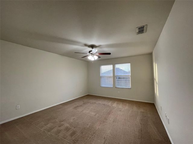 5817 Mountain Bluff Drive, Fort Worth, TX 76179