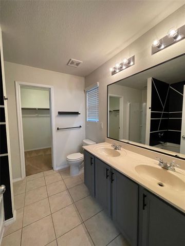 5817 Mountain Bluff Drive, Fort Worth, TX 76179