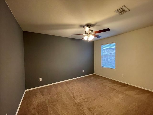 5817 Mountain Bluff Drive, Fort Worth, TX 76179