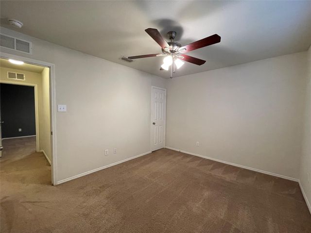 5817 Mountain Bluff Drive, Fort Worth, TX 76179