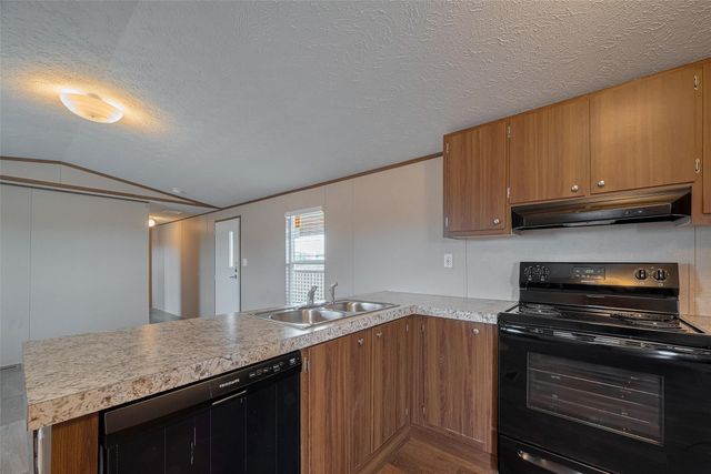 929 Road 5806, Cleveland, TX 77327