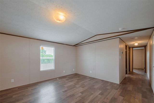 929 Road 5806, Cleveland, TX 77327