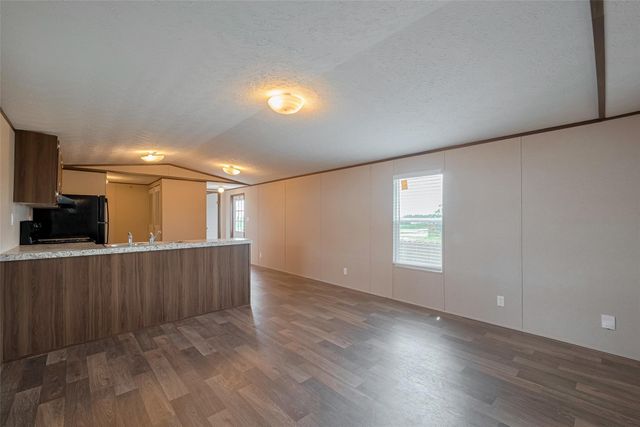 929 Road 5806, Cleveland, TX 77327