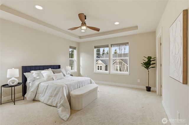 23947 SE 45th Terr, Sammamish, WA 98029