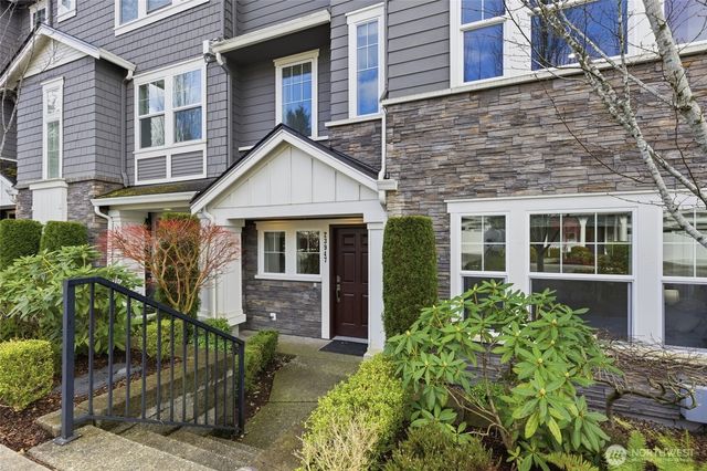 23947 SE 45th Terr, Sammamish, WA 98029