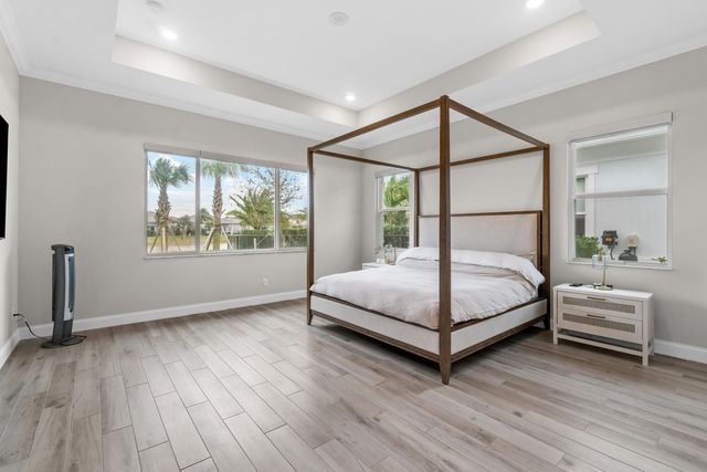 12272 Waterstone Circle, Palm Beach Gardens, FL 33412